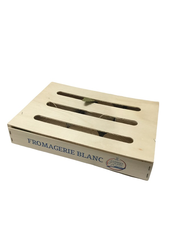 CHEVRE SUR FEUILLE CENDRE OU BLANC